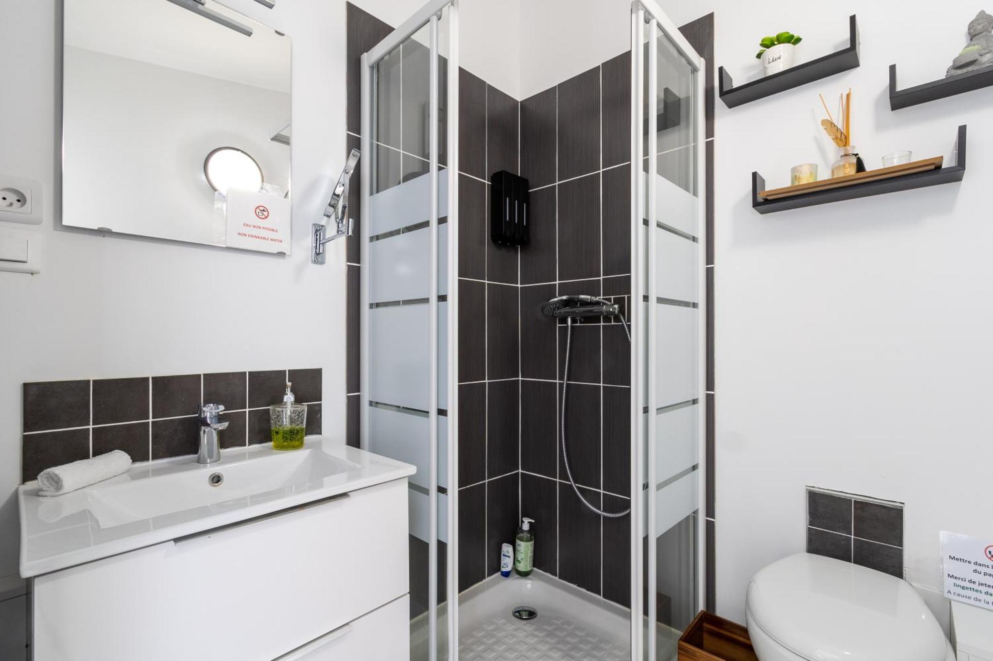 Les Lodges Taizen, Sejour Spa- Sans Enfants Saint-Cannat Esterno foto